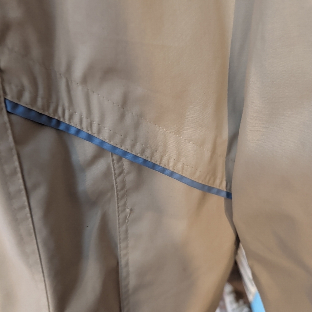 Mackinstosh Women's Raincoat Size XL Beige & Blue Zippered Toggles Pockets - Picture 8 of 12